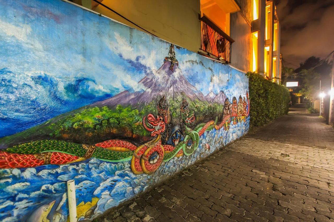 Hotel Lumbung Sari Legian Bagian luar foto
