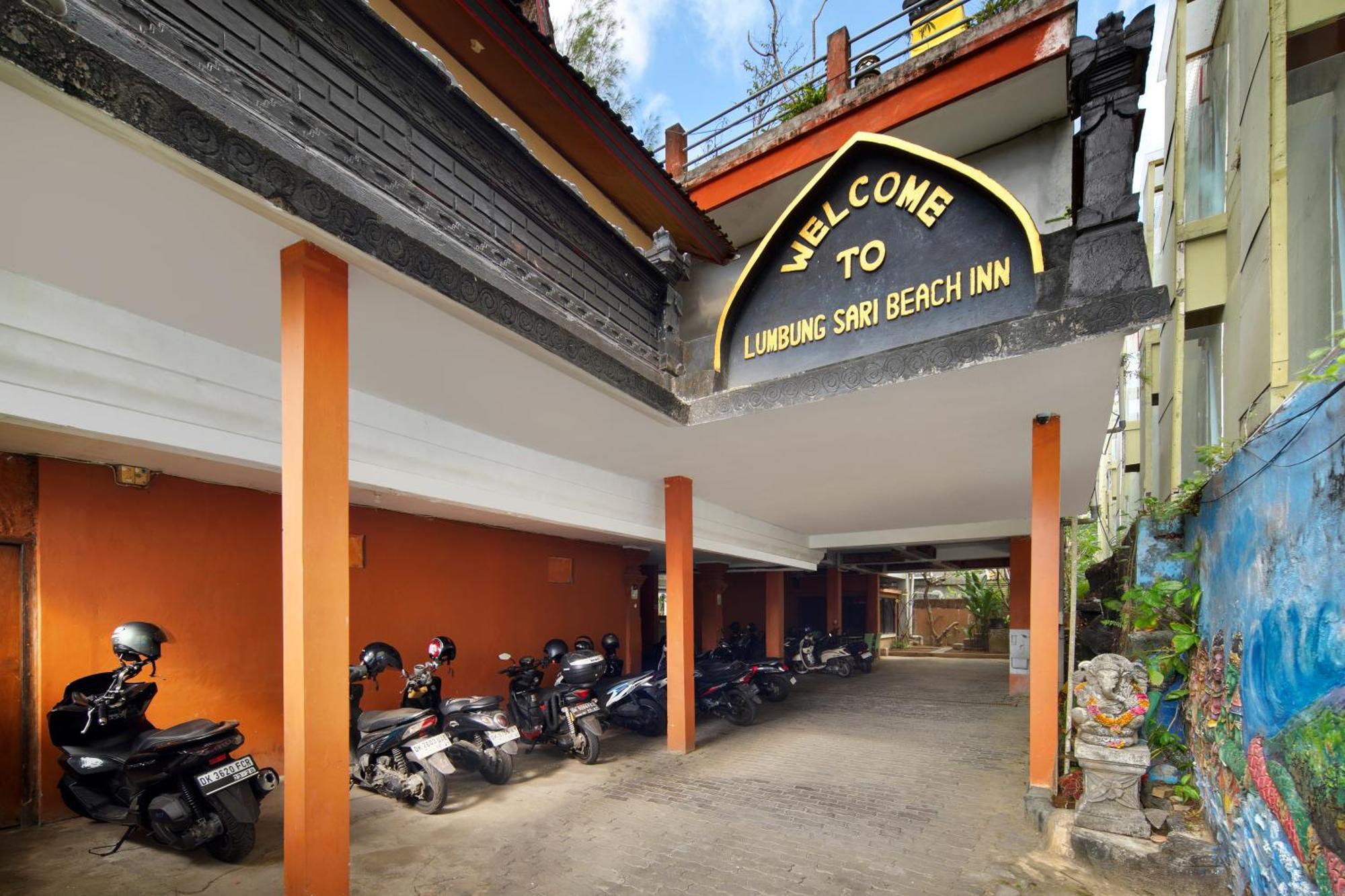 Hotel Lumbung Sari Legian Bagian luar foto